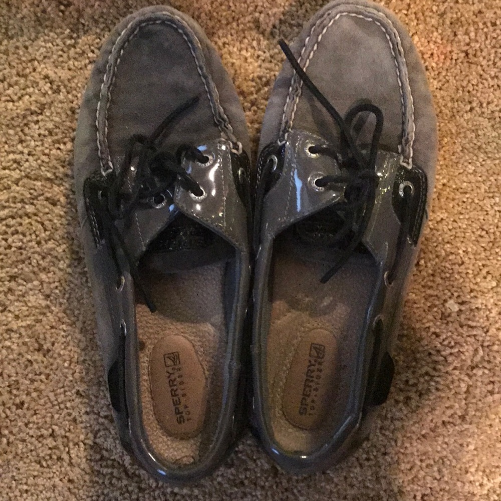 9.5 (m) shoe.
